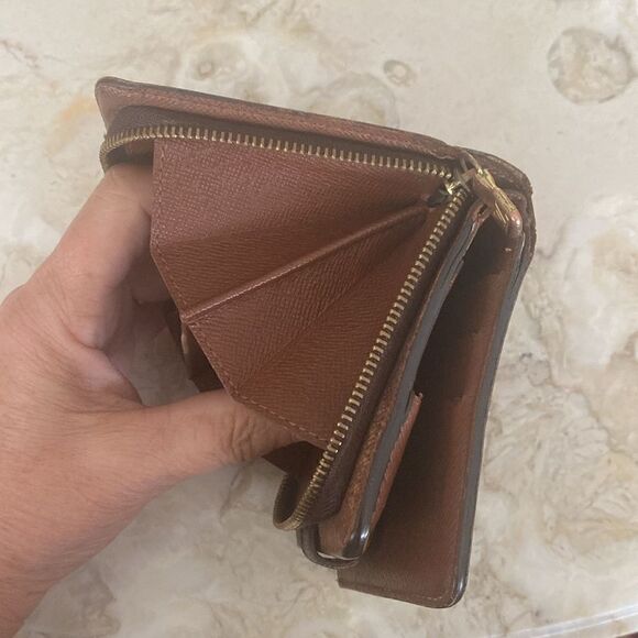 Louis Vuitton Monogram Compact Zip Bifold Wallet Authentic - Picture 15 of 17